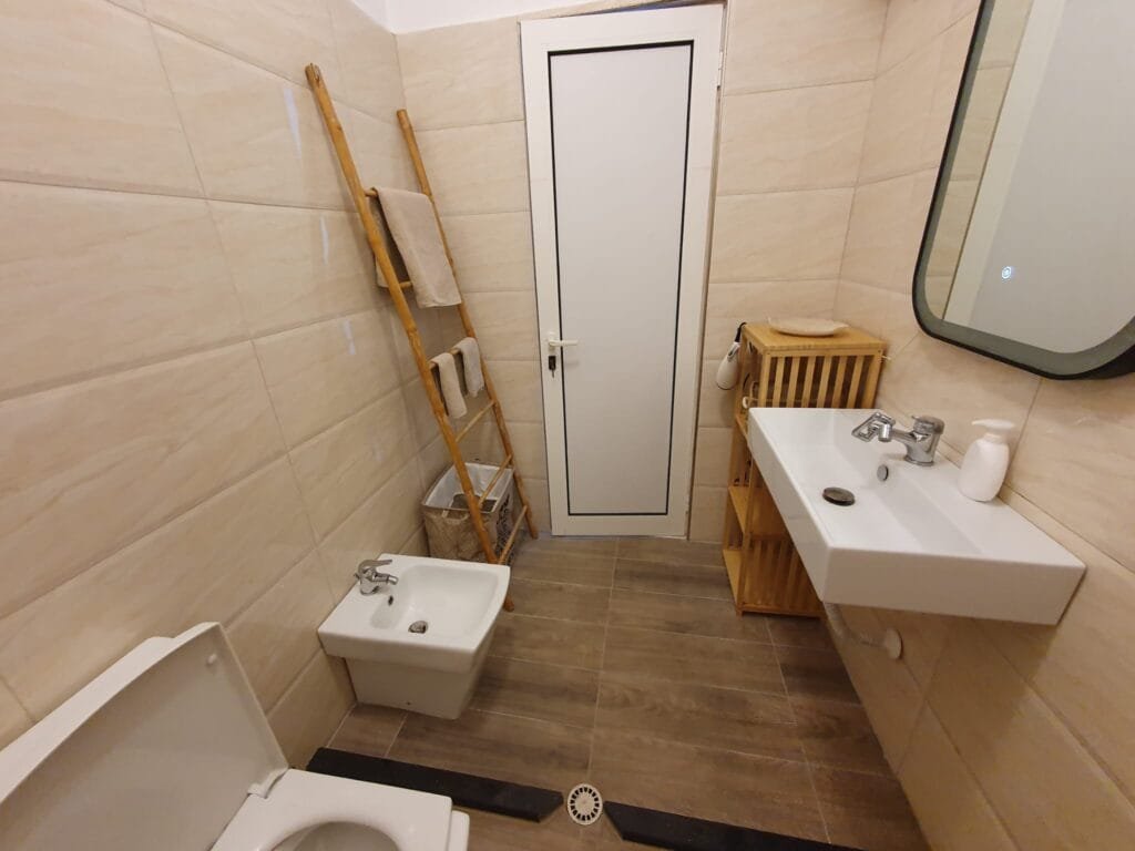 b&b-golem_durazzo-albania