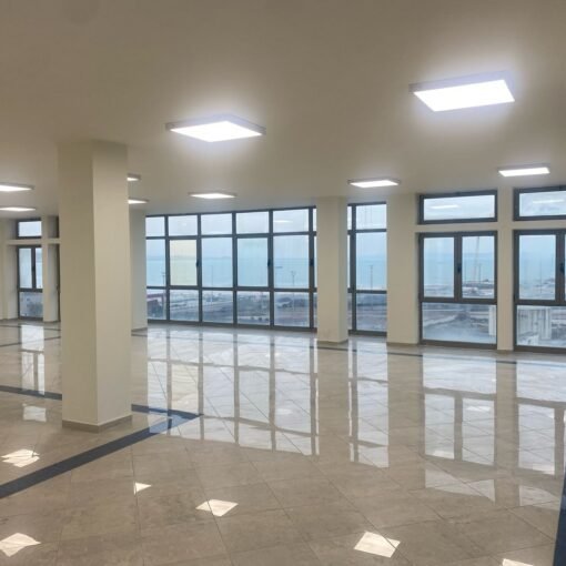 Ambiente commerciale Durazzo